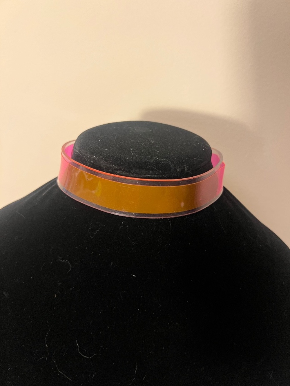 Simple Bright Pink Detail Choker